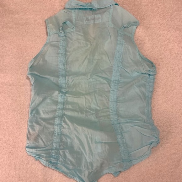 Turquoise Sleeveless Casual Summer Shirt - Picture 3 of 7
